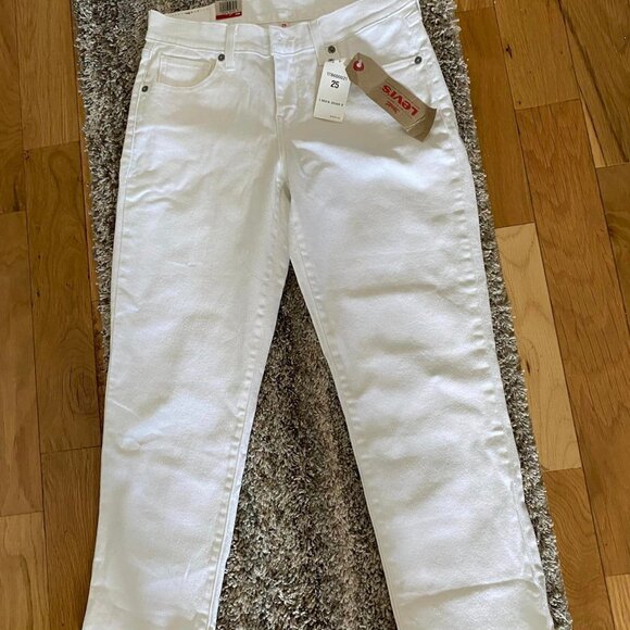 LEVI'S  CAPRI WHITE  JEANS - Picture 1 of 2